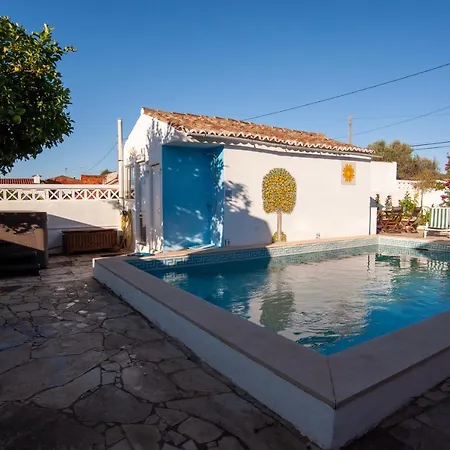 Hébergement de vacances Casa Sorisso - Pool, Jacuzzi, Sauna São Bartolomeu de Messines